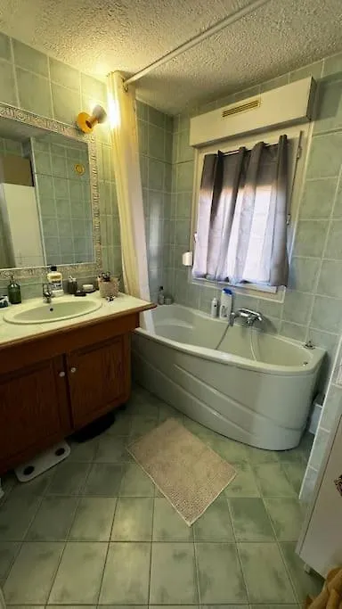 Appartement Moderne - Antibes Apartment