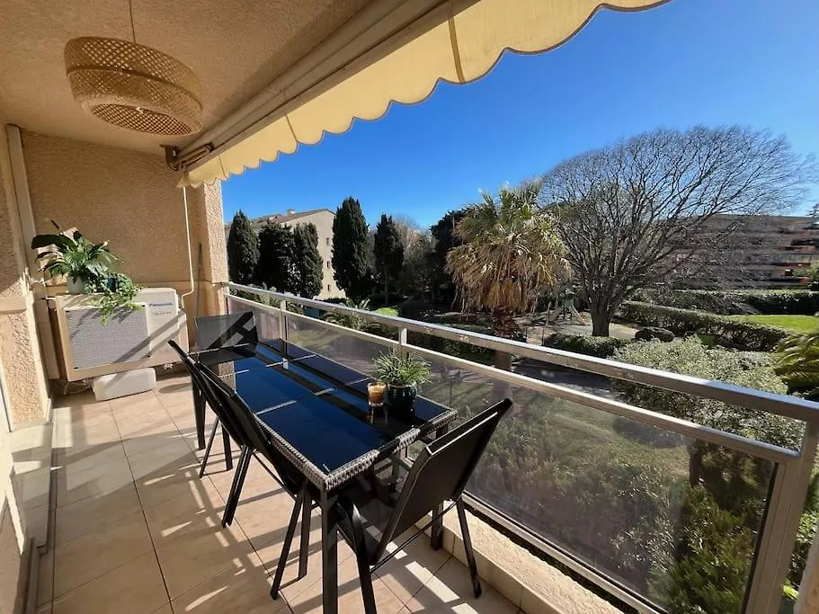 Appartement Moderne - Antibes 0*,
