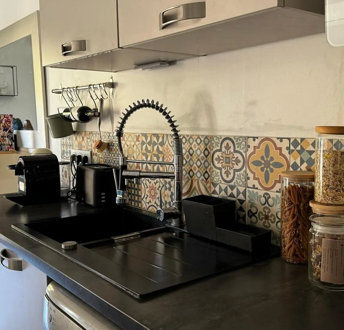 Appartement Moderne - Antibes 0*,  France